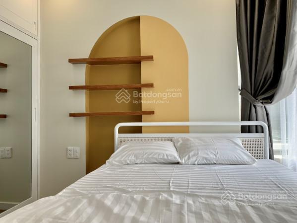 Thuê ngay căn d'lusso 2pn giá từ 12.5tr/th, ntcb. view cực đẹp, tầng cao 0911 850 ***