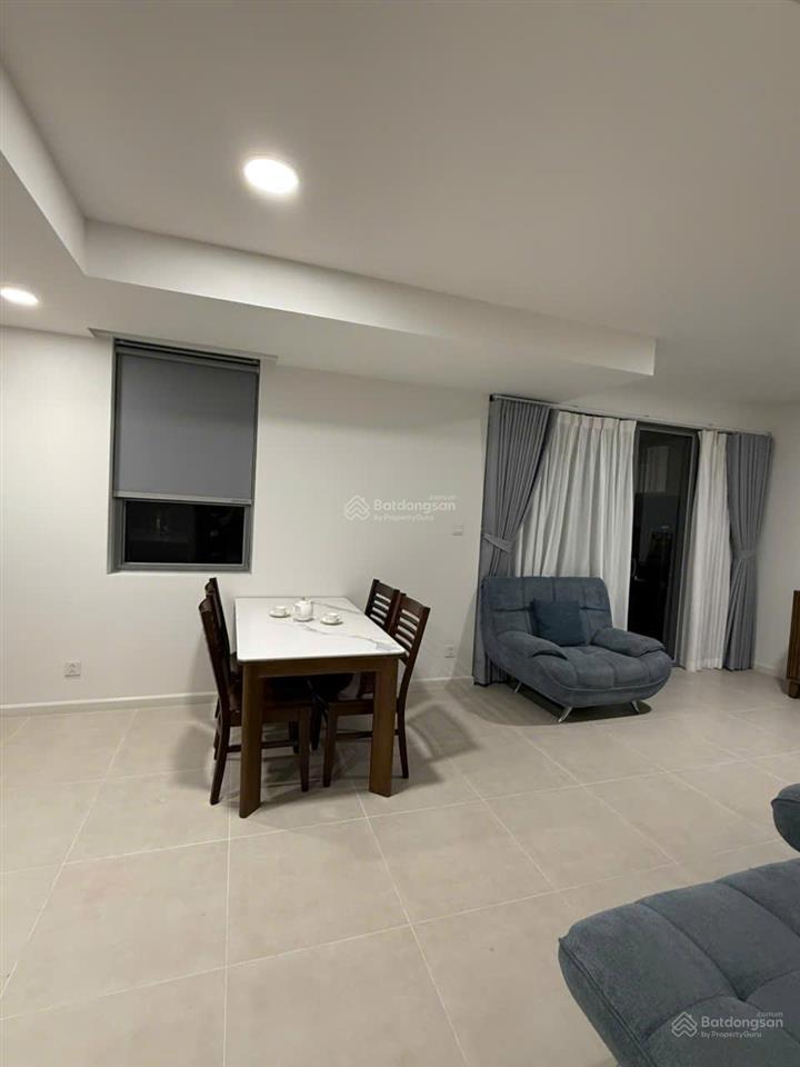 Sốc sốc sốc bán căn tại urban green, 75m2, 2pn2wc giá 4.8 tỷ, có hđmb. 0939 720 ***