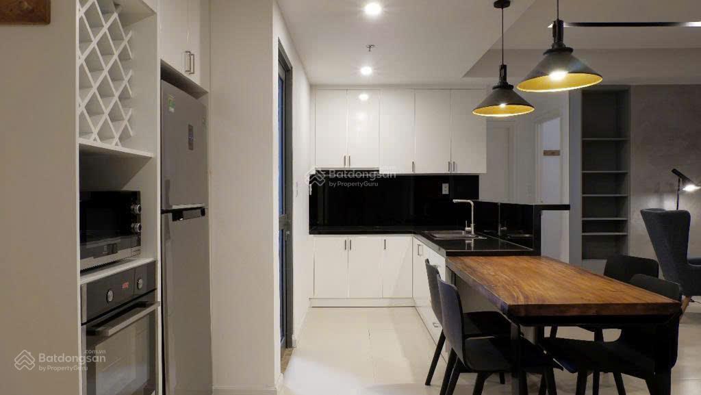 Bán cc tại masteri thảo điền, giá siêu hời chỉ với 10 tỷ, 3pn 2wc, nội thất mới  0939 720 ***