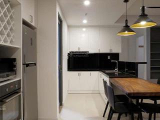 Bán cc tại masteri thảo điền, giá siêu hời chỉ với 10 tỷ, 3pn 2wc, nội thất mới  0939 720 ***