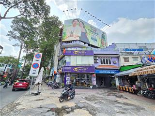 Góc vòng xoay 2mt số 125 đường nguyễn chí thanh với đường nguyễn tri phương phường 9 quận 5