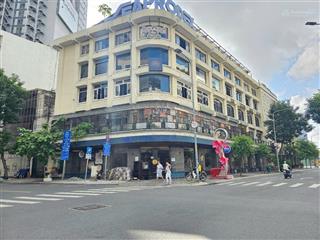 1000m2 có cắt lẻ góc 2 mặt tiền đường 2 4 6 đồng khởi  ngô đức kế p. bến nghé quận 1