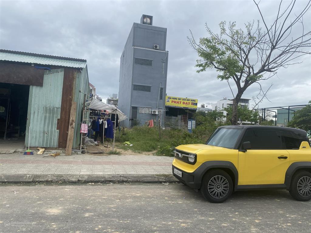 Bờ quan 9 siêu đẹp tại khu điện âm trái. nhìn sang đảo kim cương