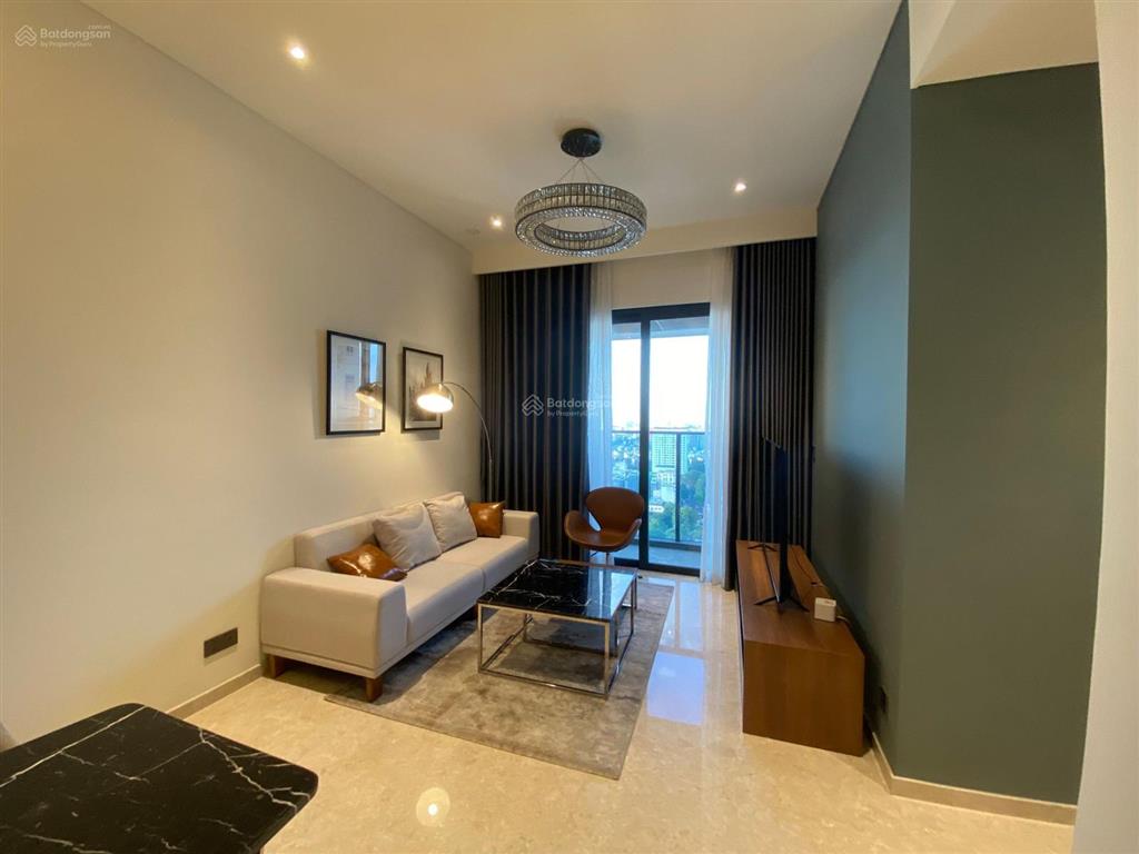 Bán the marq 3 phòng ngủ 23 tỷ tầng cao giá tham khảo tốt trong khu vực. 0902 705 ***
