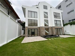 Cho thuê biệt thự villa khu thảo điền 2.  0902 705 ***