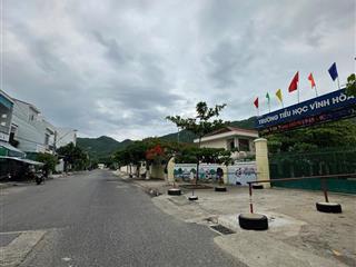 Bán lô đất đường ngô văn sở đối diện trường học phường vĩnh hoà, gần biển nha trang