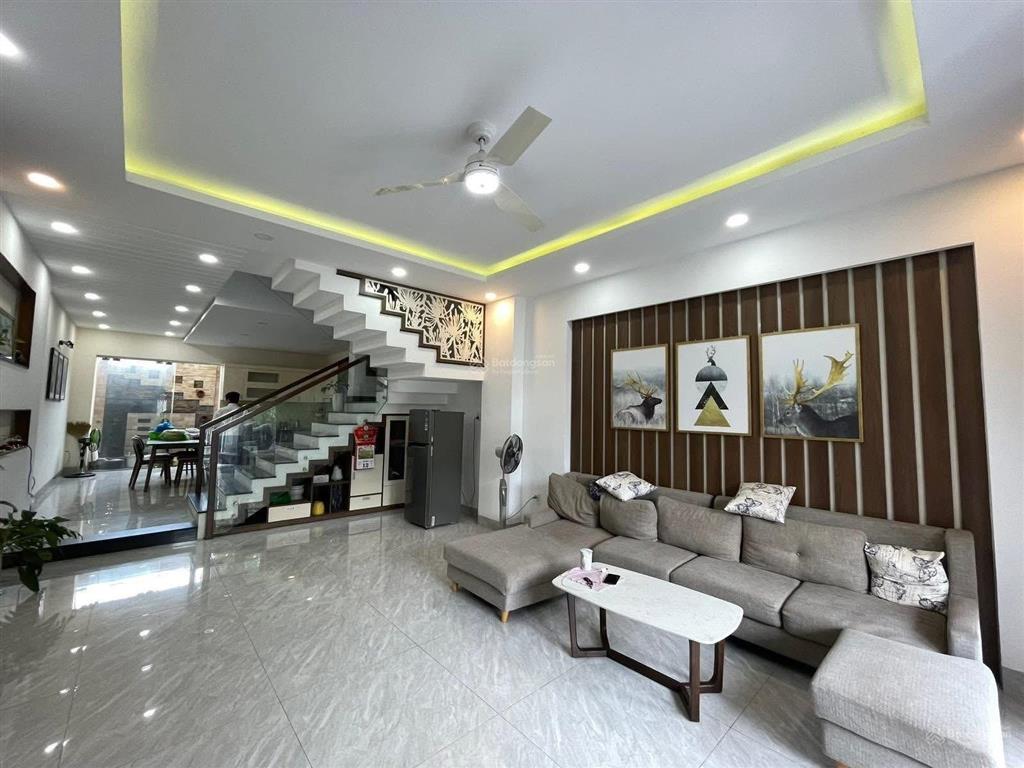 Hạ 500 triệu bán nhanh nhà gói 4 mỹ gia đường số 35 rộng 27m giá chỉ 7.5 tỷ