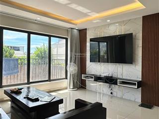 Cho thuê rẻ căn góc 93,5m2 có 3pn có sân vườn + đủ nội thất tại chung cư ct4 vcn phước hải