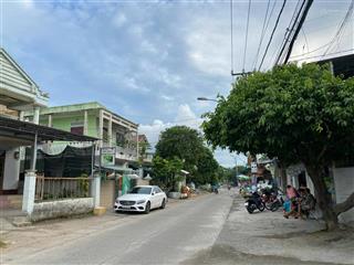 Bán rẻ lô đất kinh doanh đường lý thái tổ rộng 20m. trung tâm thị trấn diên khánh