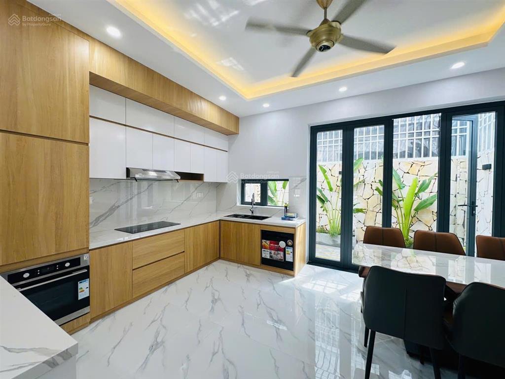 Bán nhà full nội thất đẹp kđt mỹ gia gói 8 capella nha trang  8,2 tỷ