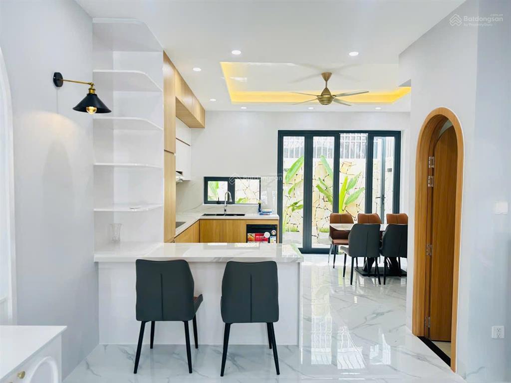 Bán nhà full nội thất đẹp kđt mỹ gia gói 8 capella nha trang  8,2 tỷ