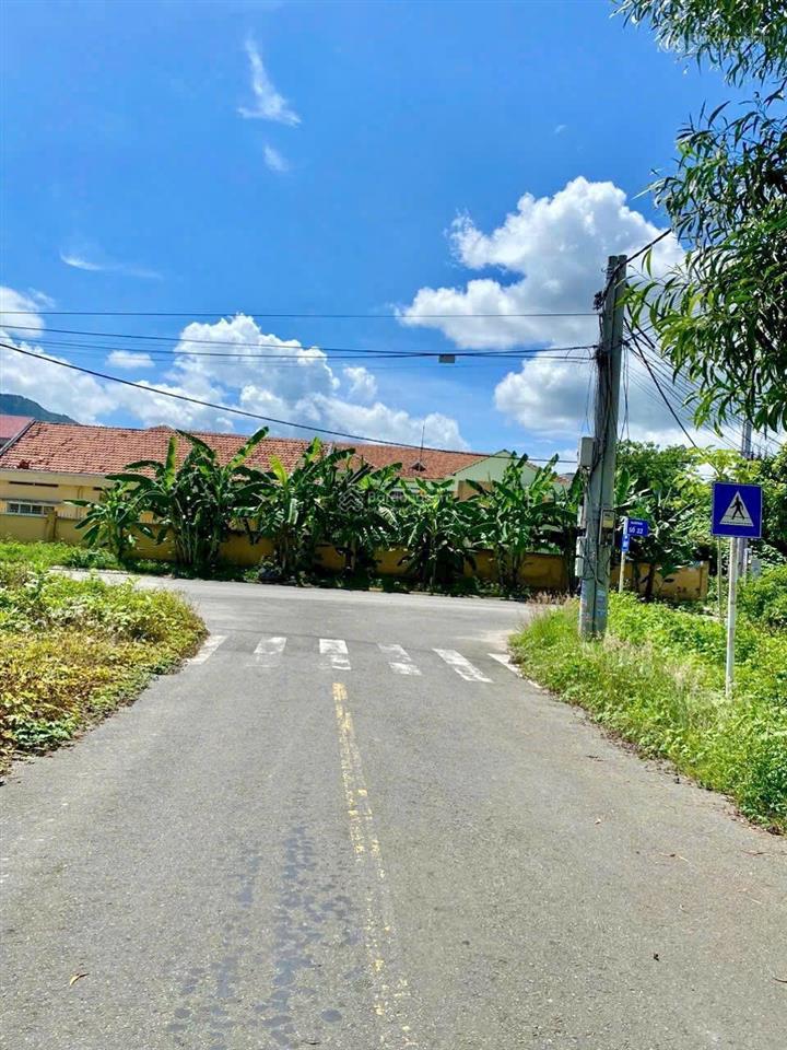 Bán đất kđt phú ân nam 2 diên an  hướng đông. giá rẻ nhất 30.5tr/m2