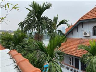 Chính chủ bán căn biệt thự 130m2  5 tầng  view hồ  gara oto rộng phố tô ngọc vân