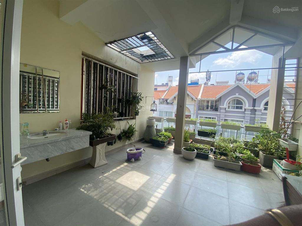 Bán nhà phố him lam kênh tẻ, q. 7, giá 27.5 tỷ. 0909 380 *** vũ