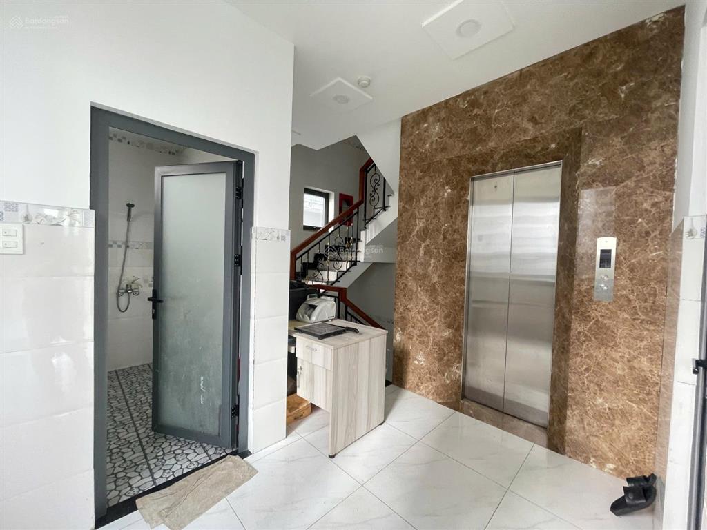 Chính chủ cần bán biệt thự himlam, tân hưng, q.7 nhà full nội thất, sổ hồng, có thang máy. 42tỷ