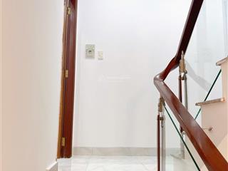 Chính chủ cần bán nhà himlam kênh tẻ, q7, nhà sổ hồng riêng, giá 17.5 tỷ.  0909 380 *** vũ