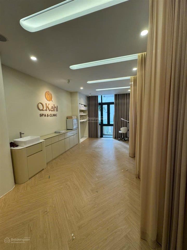 Bán nhà riêng đường 3 tháng 2, p11, q10 dt 3,65x13m  cn 45.6m2  lửng 2 lầu mới giá 13.8 tỷ
