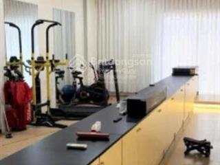 Cho thuê nhà 2 tầng  sau lưng phạm văn đồng  bề ngang 10m