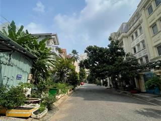 Mặt tiền tôn thất thiệp, q.11 sát mặt tiền đường lớn