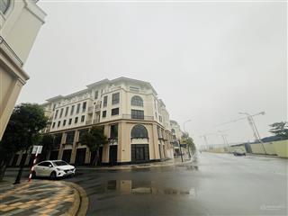 Chính chủ sẵn shophouse góc đối diện 9 toà ccu masterise ocean park 3