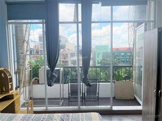 Chdv có ban công  1pn riêng biệt  ngay 283 cmt8  kế bên tòa nhà viettel  vincom 3 tháng 2