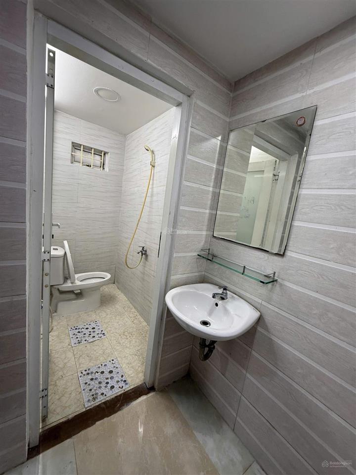 Cho thuê nhà mặt tiền võ văn kiệt, phù hợp mọi ngành nghề, hoặc thuê ở. chỉ 20tr/tháng