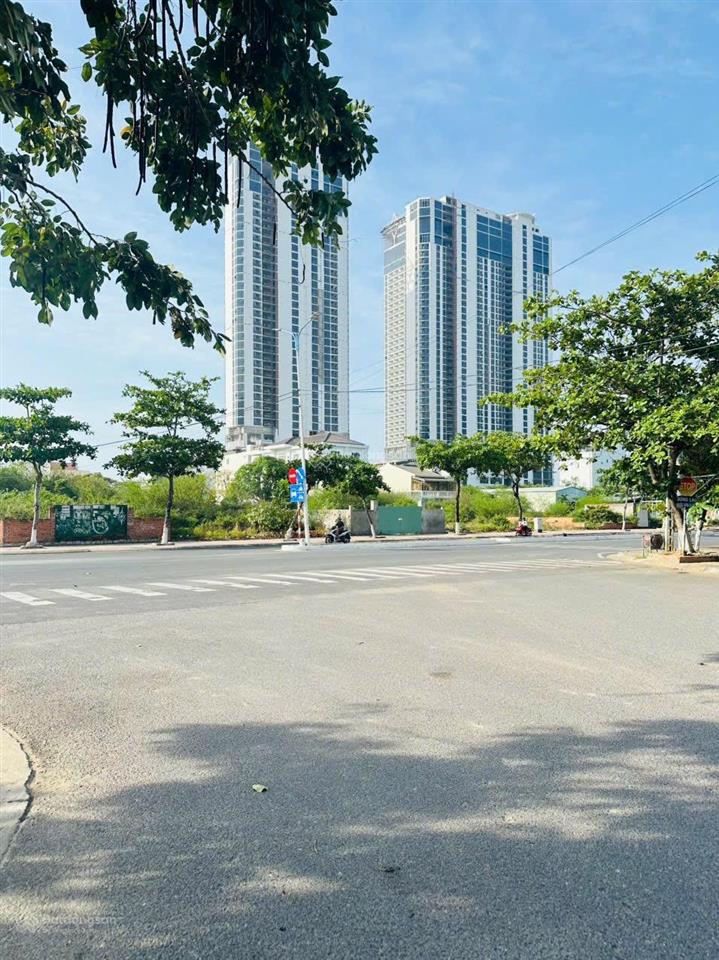 Hai lô liền kề đường vũ hữu, vĩnh hoà, nha trang 184m2 ngang 8m hướng nam giá 55 triệu/m2