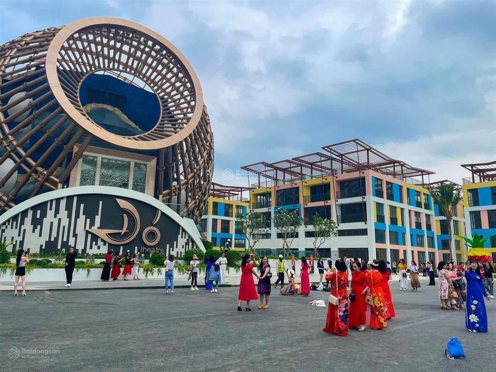 Căn góc shophouse libera trong tổ hợp nghỉ dưỡng giải trí 5 sao vega city nha trang sổ hồng riêng