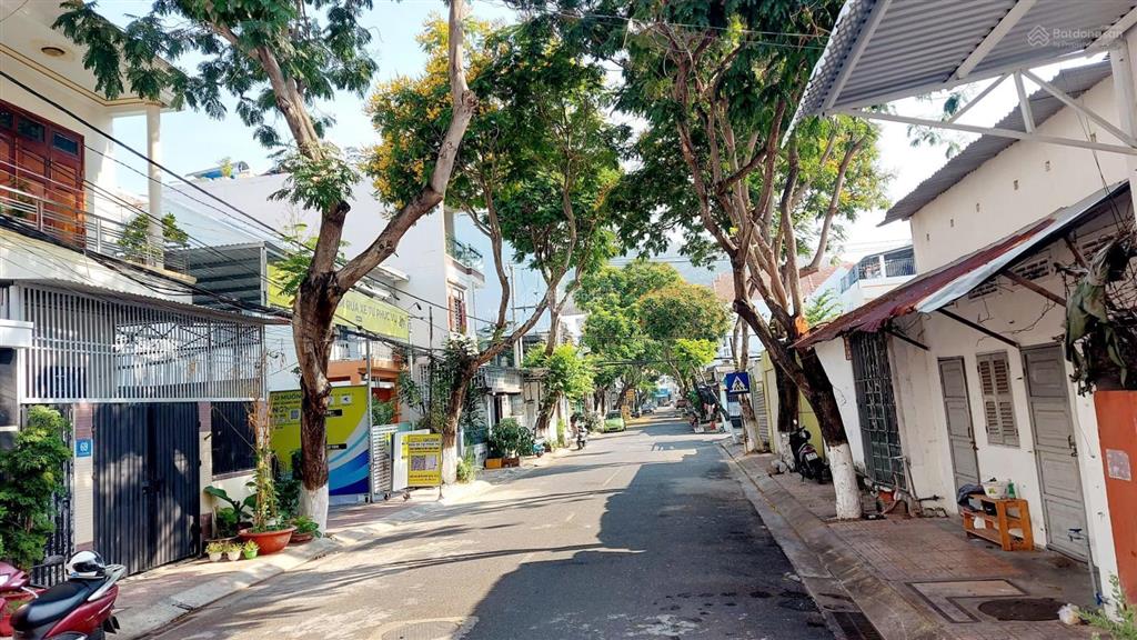 Bán 115,3m2 đất đường lê văn huân, vĩnh hoà, nha trang ngang 5,2m giá 9 tỷ