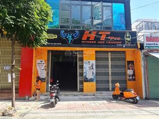 Bán nhà 2 tầng mặt tiền đường hoàng văn thụ  trung tâm tp nha trang giá 25,8 tỷ.
