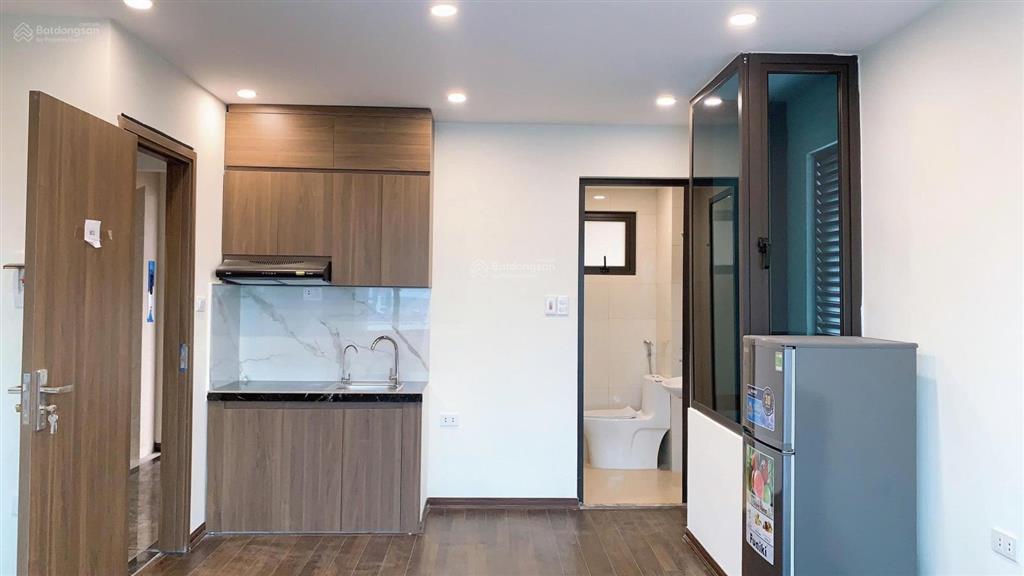 Cho thuê phòng full đồ tại 44 trần thái tông  dt 30m2  ô tô đỗ cửa  giá từ 4,6 tr/ tháng