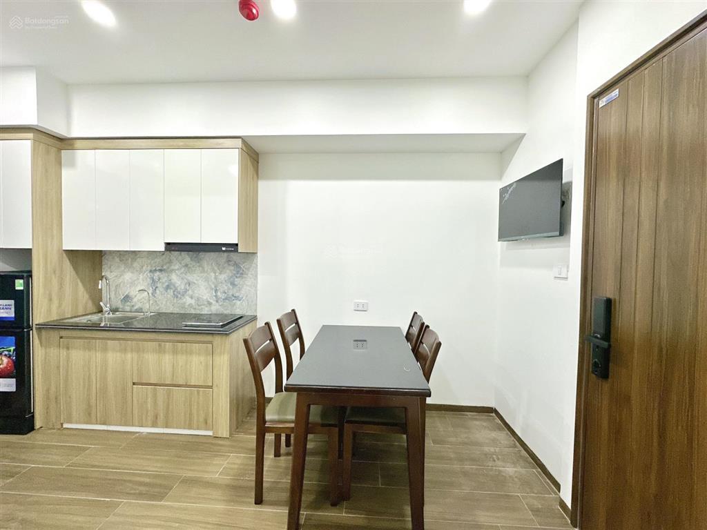 Phòng gần phú diễn  hồ tùng mậu  doãn kế thiện giá 3,x triệu, phòng mới cứng, full nội thất