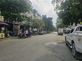 Siêu phẩm mới mặt tiền 5 tầng có hầm đường cao đức lân, an phú, quận 2