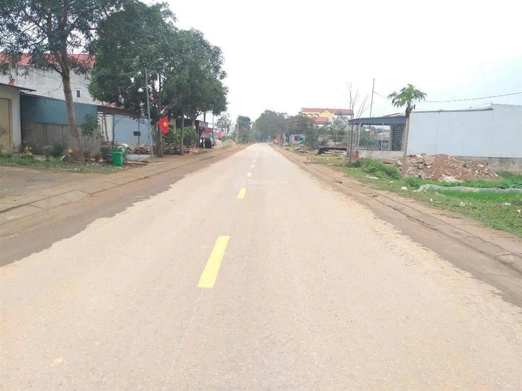 Bán lỗ 3 lô thạch quảng cách đường mòn hồ chí minh 1km giá 210 triệu/lô 150m2 full thổ cư