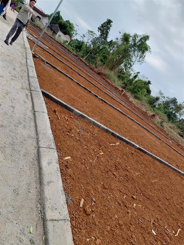 Chính chủ bán cắt lỗ 2 lô liền kề tại thạch quảng 250m giá 400tr bao trọn gói