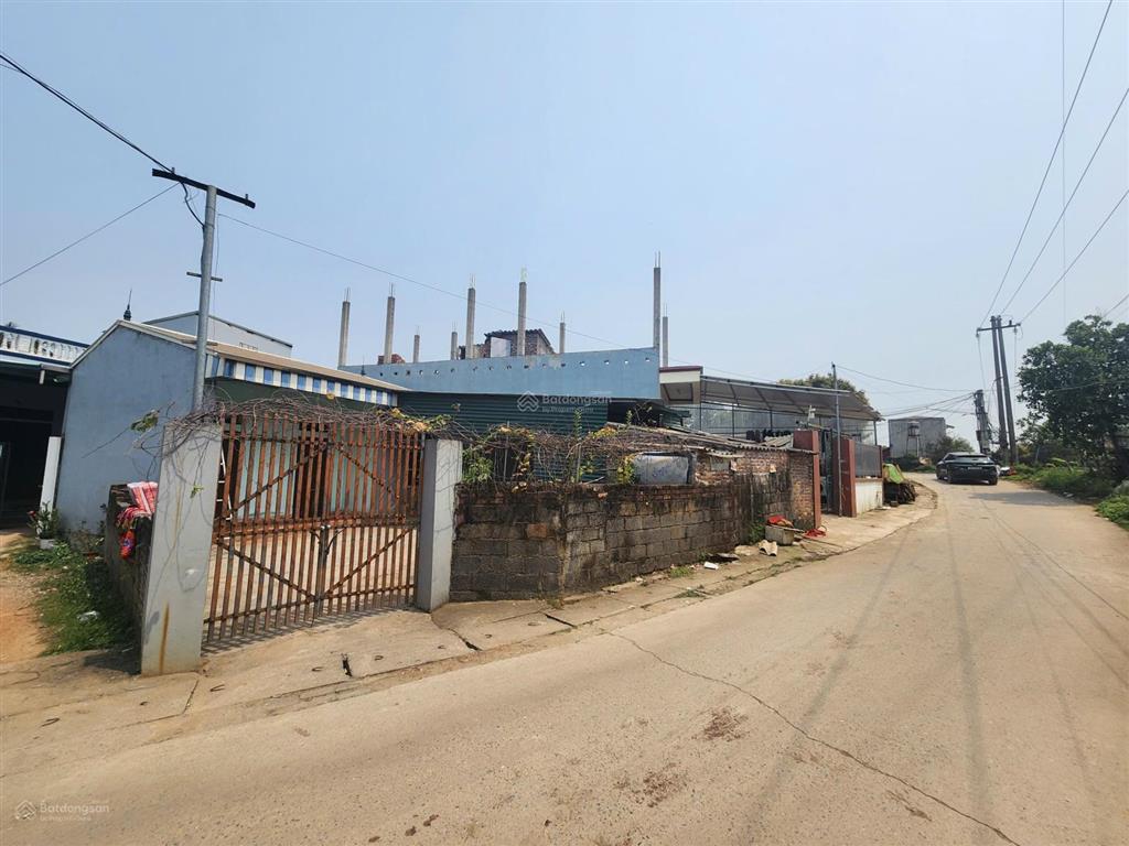 Cc bán đất quốc oai 117m2 full đất ở, đường liên thôn 6m 2 ô tô tránh dễ, sân đỗ 2 ô tô đẹp, mt 12m