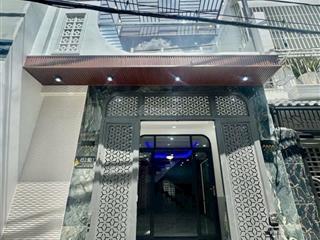 Bán nhà riêng tại đường 17, 4,1 tỷ, 42 m2, 2pn, 2wc, hướng đông