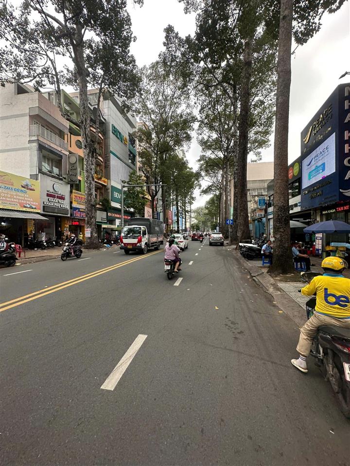 Mặt tiền vip nguyễn chí thanh, quận 5 gần bv chợ rẫy, đh y dược 3 tầng, giá rẻ nhất
