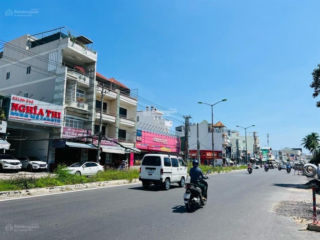 Mt 23/10 cách biển 3km, ngang 8 nhà 4 tầng, có hợp đồng thuê 60tr/th, gần kdt sun group.