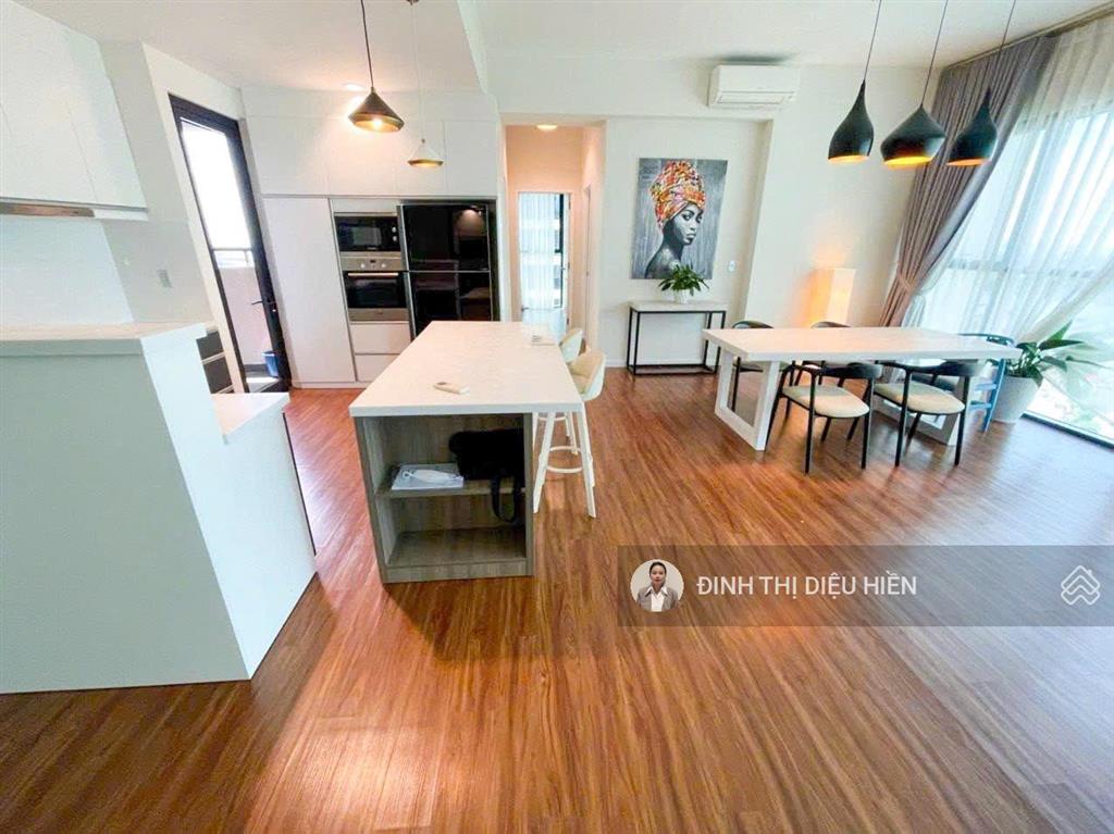 Siêu phẩm căn 2pn 103m2 view sông trực diện cho thuê 35tr/tháng  0904 379 ***