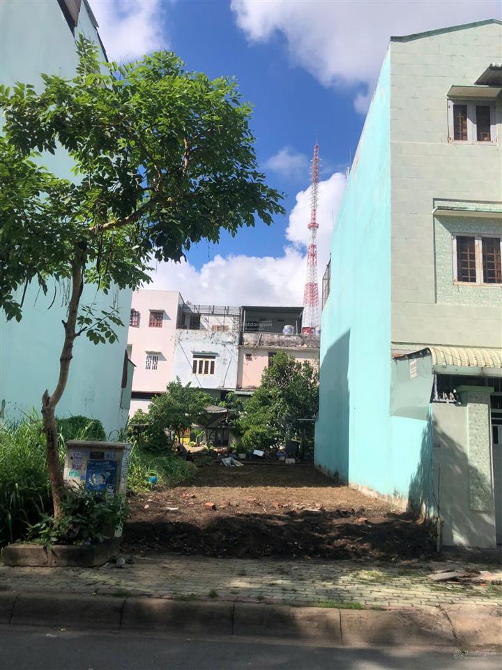 0903 115 *** chủ gửi bán nhanh lô đất mt d1 man thiện 9tỷ6/105m2, sh riêng cc ngay