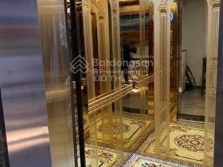 Cho thuê nhà ở xuân phương 90m2, 5 tầng, thang máy, vỉa hè, oto đỗ tránh