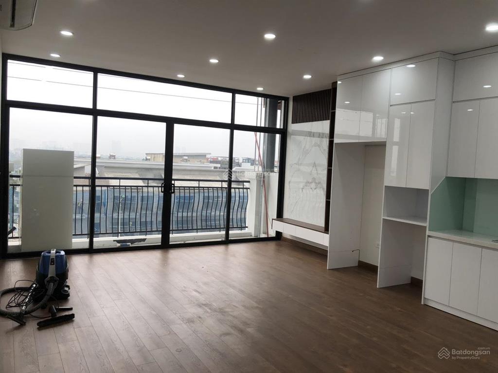 Cho thuê tòa nhà văn phòng 110m2 x 7 tầng ở mỹ đình, đình thôn, kinh doanh tốt