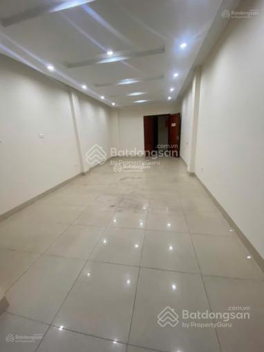 Cho thuê nhà ở lê đức thọ 60m2x6t, thang máy, thông sàn, oto đỗ tránh,kinh doanh tốt