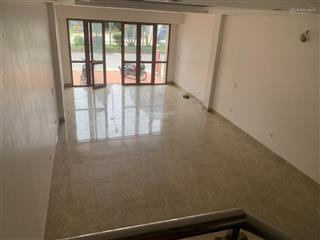 Cho thuê nhà 6 tầng ở thiên hiền, đình thôn, oto đỗ tránh.