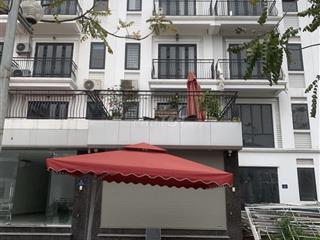 Cho thuê 10 căn liền kề, biệt thự ở trịnh văn bô, xuân phương, thang máy ô tô đỗ tránh đêm ngày