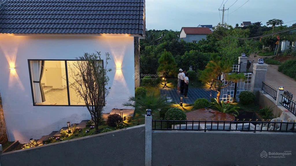 Căn nhà nghỉ dưỡng ngoại ô đà lạt gần khu du lịch sổ riêng sẵn nội thất giá rẻ  0937 403 ***