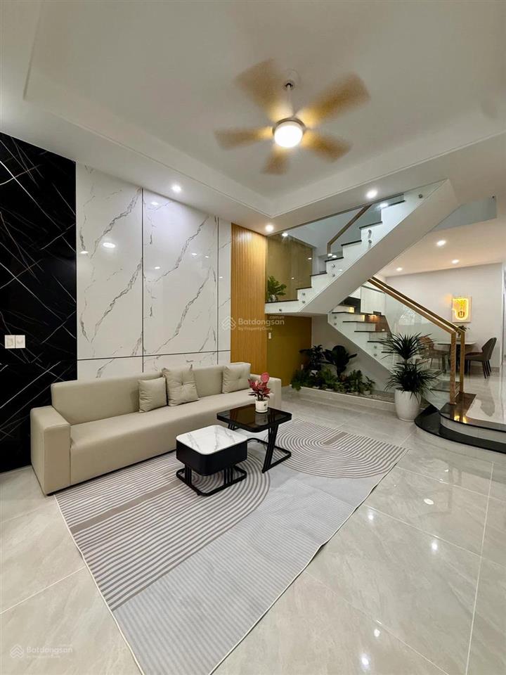 Bán nhà đẹp 2 tầng, đường trần hữu trang, hoà cường, đà nẵng. diện tích 81m2. giá 7.9 tỷ tl
