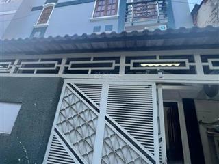 Cho thuê nhà hẻm 18bis/ nguyễn thị minh khai, đa kao, quận 1  3 lầu sân thượng, 3p sẵn nội thất
