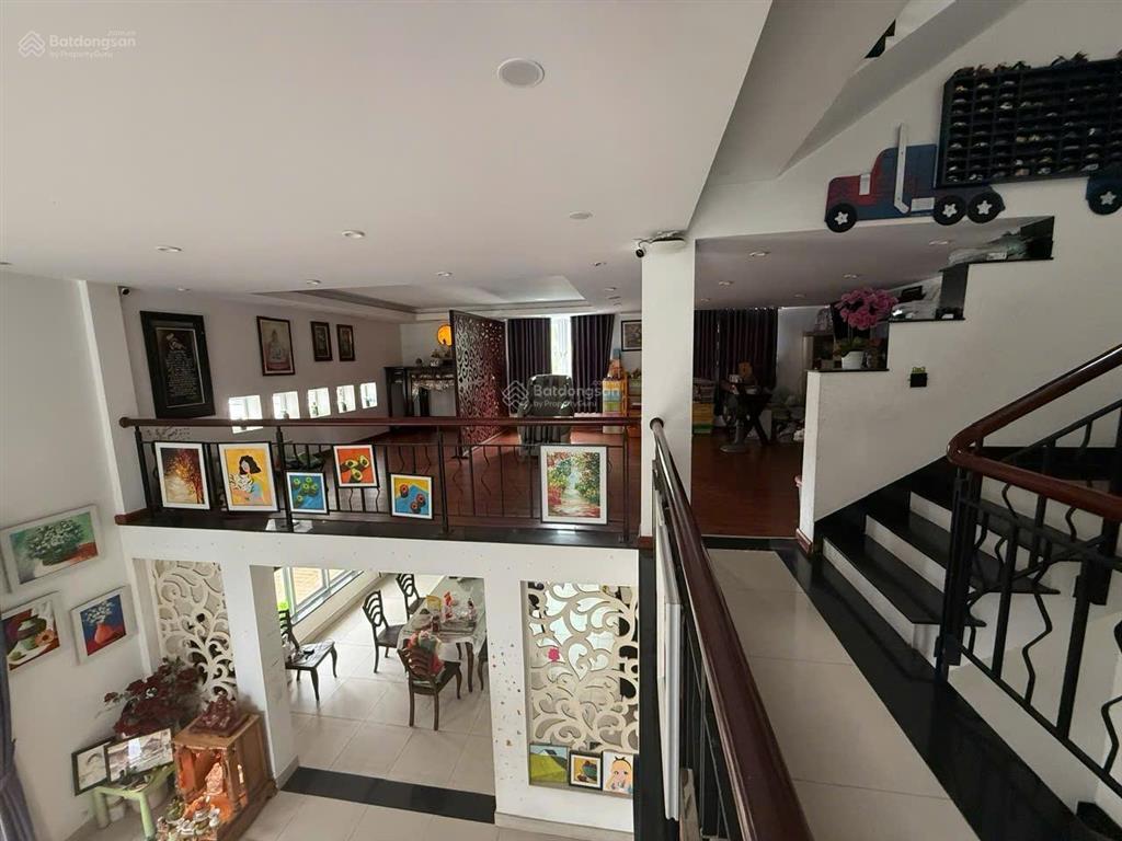 Bán biệt thự gia hoà, phước long b, quận 9. dt 154m2/ 21.5 tỷ.  0966 701 *** mr tấn xem nhà